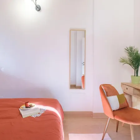 Piazza Maggiore - Il Sentiero With Private Garden Apartment