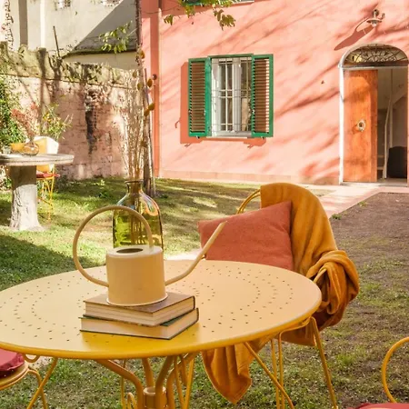 Apartment Piazza Maggiore - Il Sentiero With Private Garden *