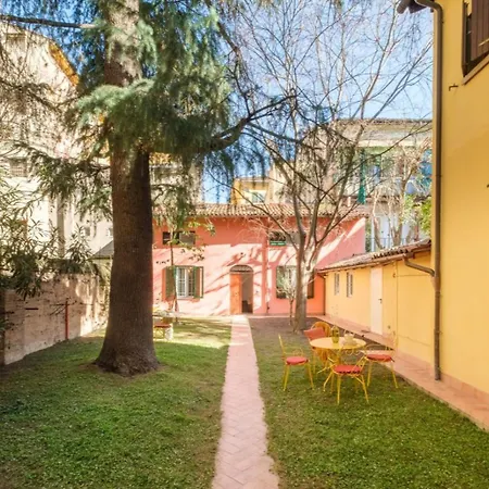 Piazza Maggiore - Il Sentiero With Private Garden *