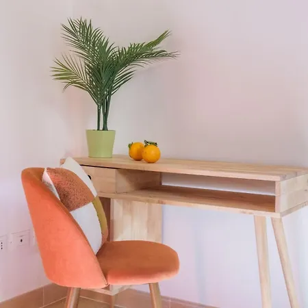 Apartment Piazza Maggiore - Il Sentiero With Private Garden Bologna